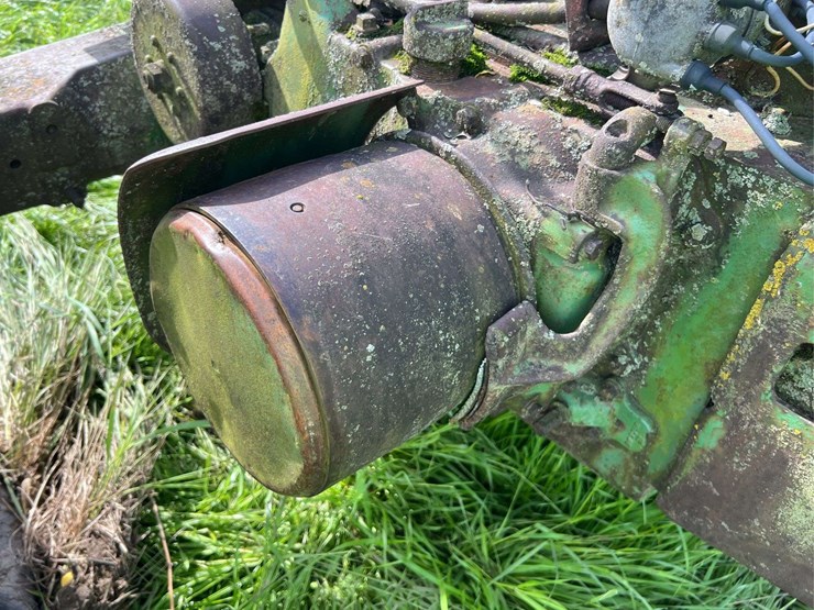 john-deere-model-b-image-32
