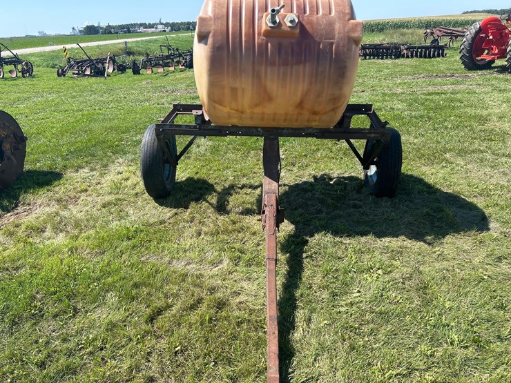 poly-tank-and-trailer-image-9