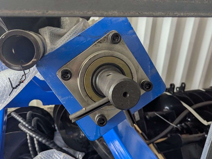 cfg-industrial---skid-steer-auger-and-(3)-bits---ssecag-y-image-6