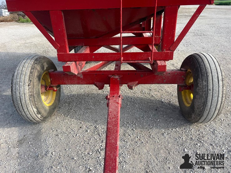 300-bu-gravity-wagon-image-10
