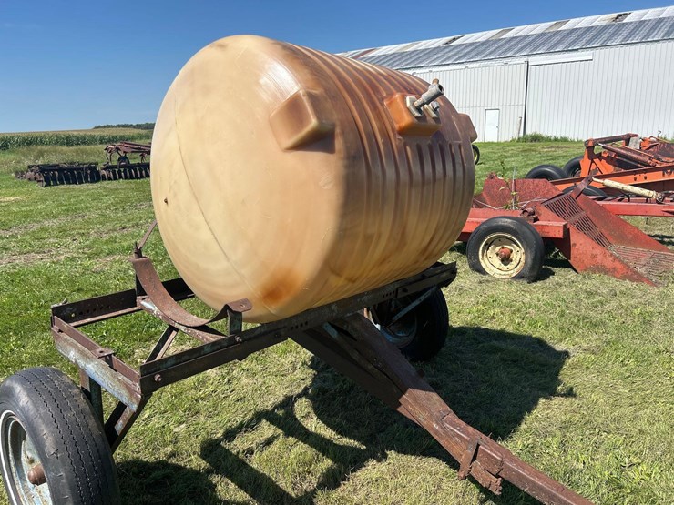 poly-tank-and-trailer-image-8