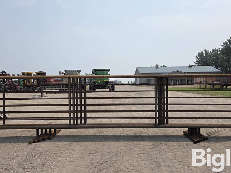 24'-free-standing-panels-(bid-per-unit)-image-2