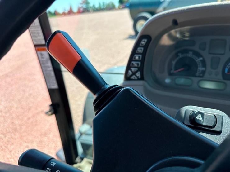 2014-case-ih-maxxum-140-image-66
