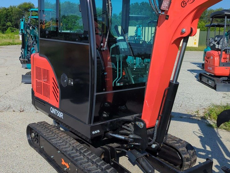 28-hp---cfg-industrial-mini-excavator-enclosed-cab---qnt50r---(2025)-image-3
