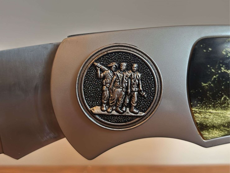 giant-vietnam-war-pocket-knife-on-stand-image-7