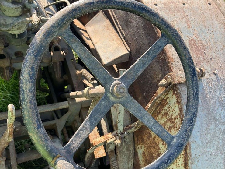 mccormick-deering-titan-10-20-image-47