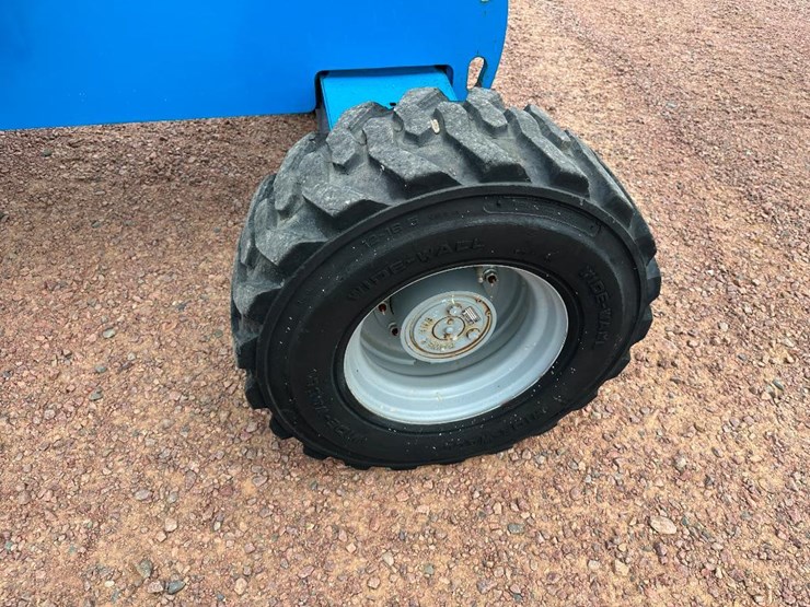 2016-genie-s40-image-14