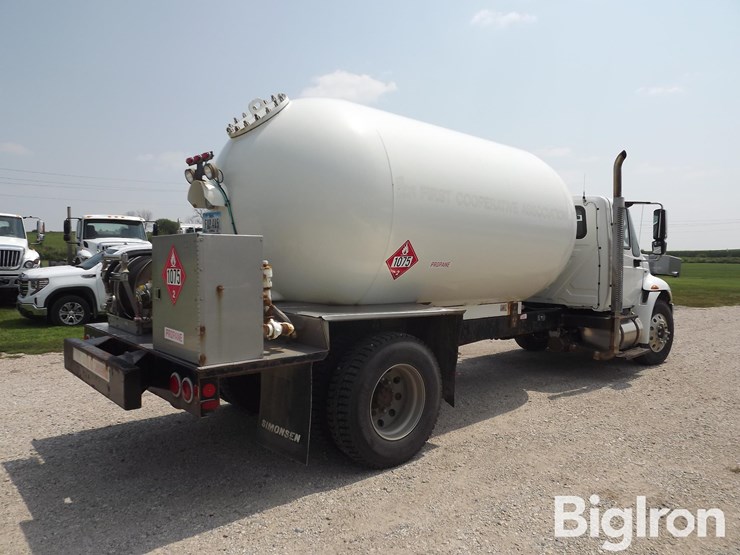 2011-international-durastar-4300-image-5