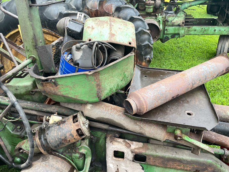 #6674-•-john-deere-parts-tractor-image-29