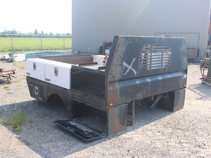 #1025-•-truck-bed-image-3
