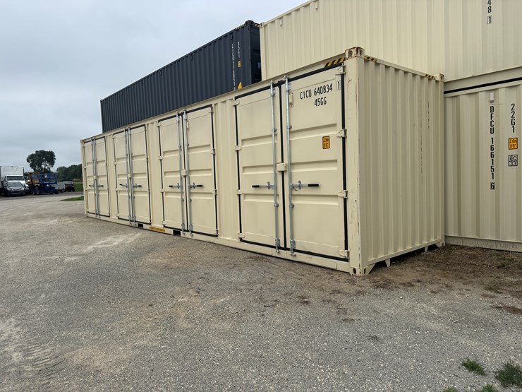 #4420-•-40'-high-cube-shipping-container-image-3