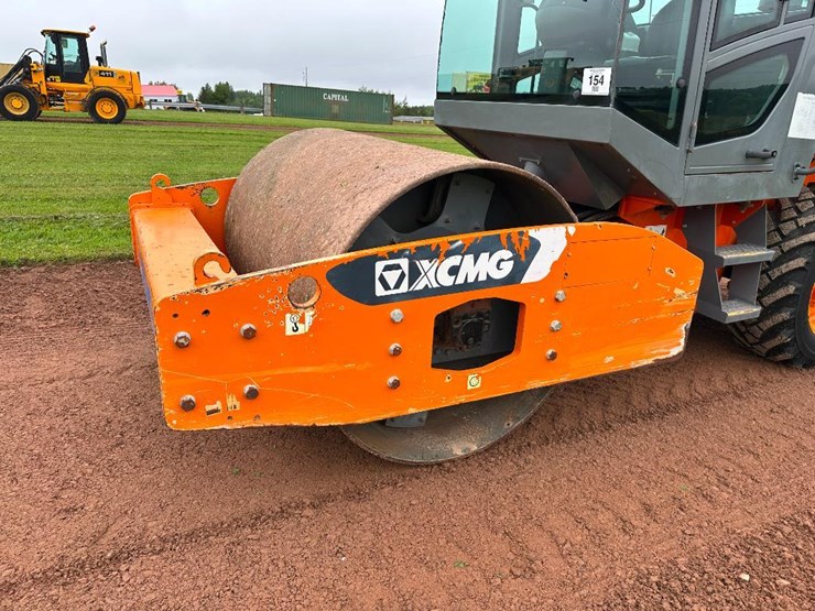 2018-xcmg-cv83pd-image-23