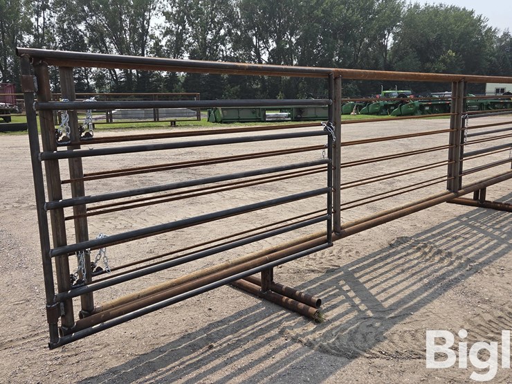 24'-free-standing-panel-w/-8'-swing-gate-(bid-per-unit)-image-5