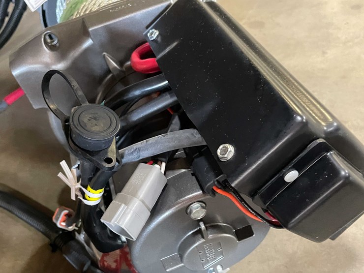 #2129-•-new-warn-winch-(pr4)-image-6
