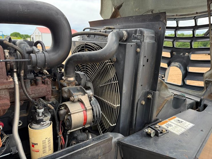 2002-ingersoll-rand-sd70d-image-35