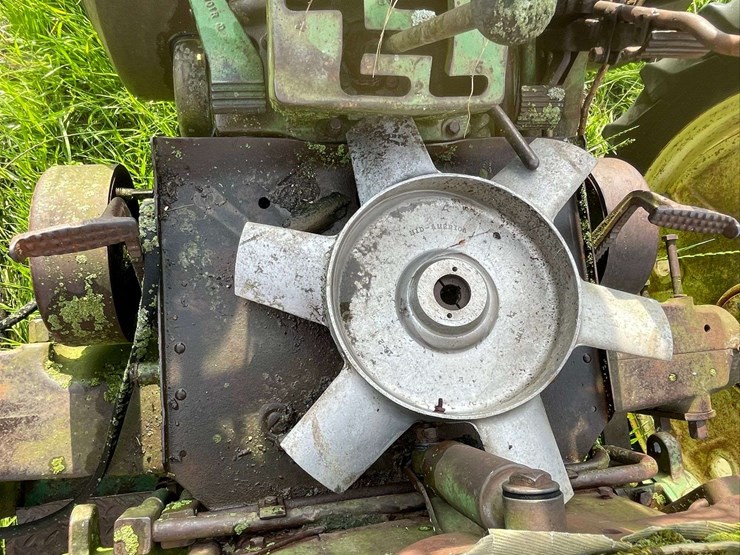 john-deere-620-image-35