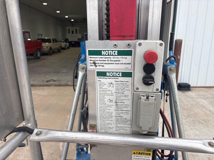 2000-genie-lift-image-6