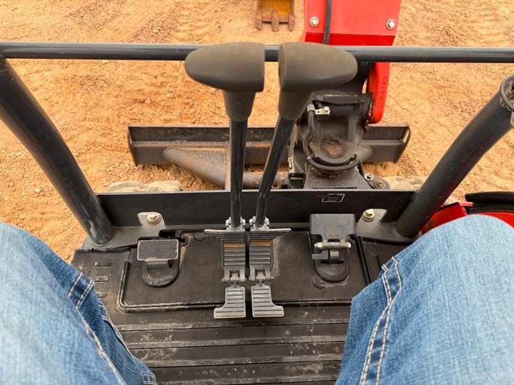 2021-kubota-kx71-3-image-53