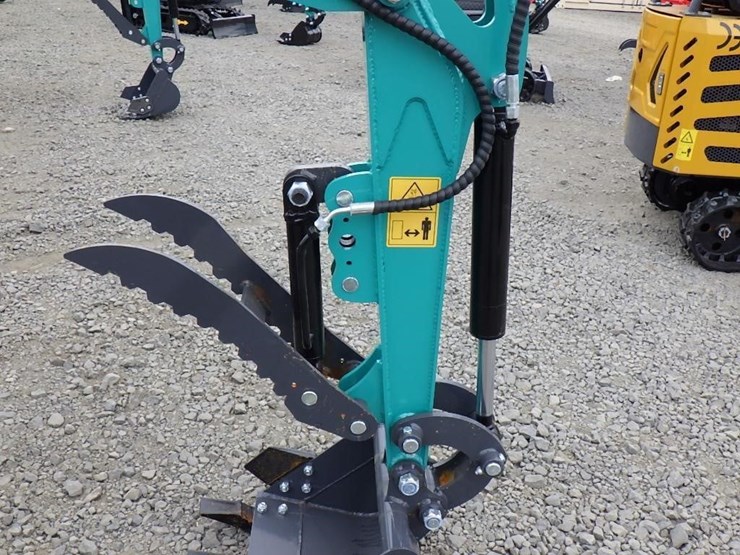 2025-cfg-qk16r-hydraulic-excavator-image-13