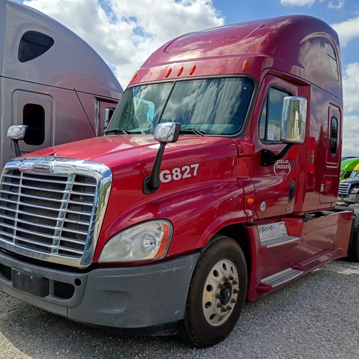 2016 FREIGHTLINER CASCADIA 125