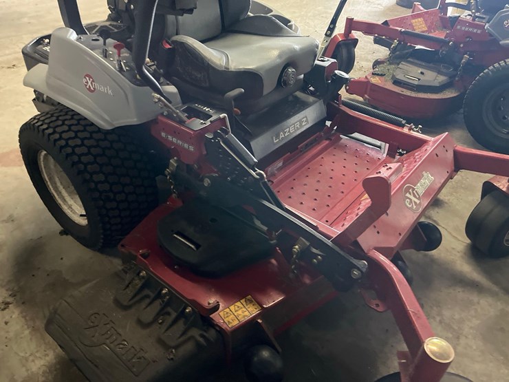 exmark-e-series-mower-image-4