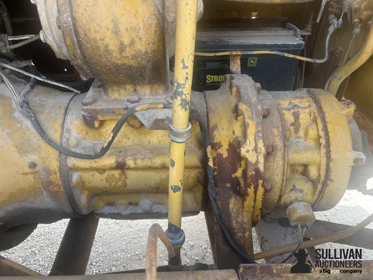 ingersall-rand-dr-365-mobile-air-compressor-image-20