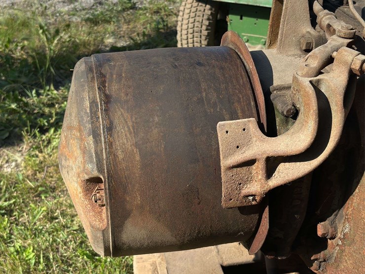 john-deere-model-w111-engine-image-14