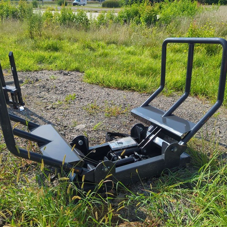 Wolverine - 74" Skid Steer Squeeze Hydraulic Adjustable - BSH-12-75D