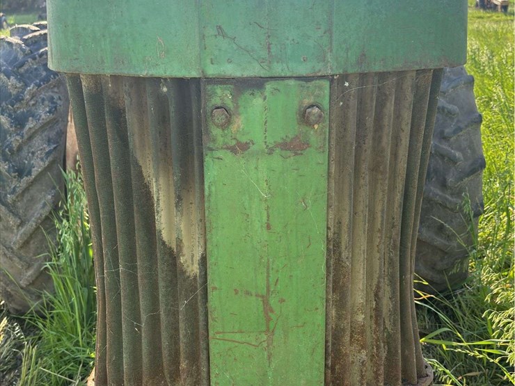 john-deere-70-image-9