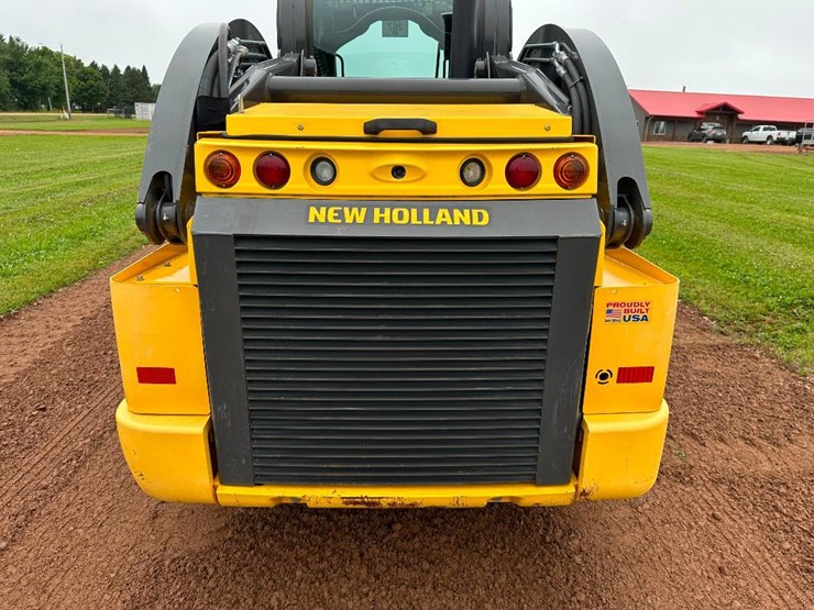 2021-new-holland-l334-image-21