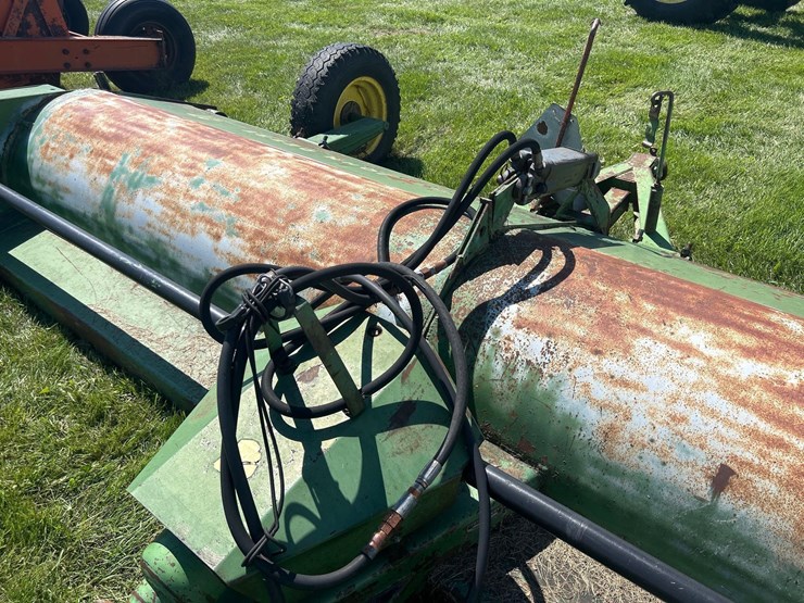 john-deere-27-image-11