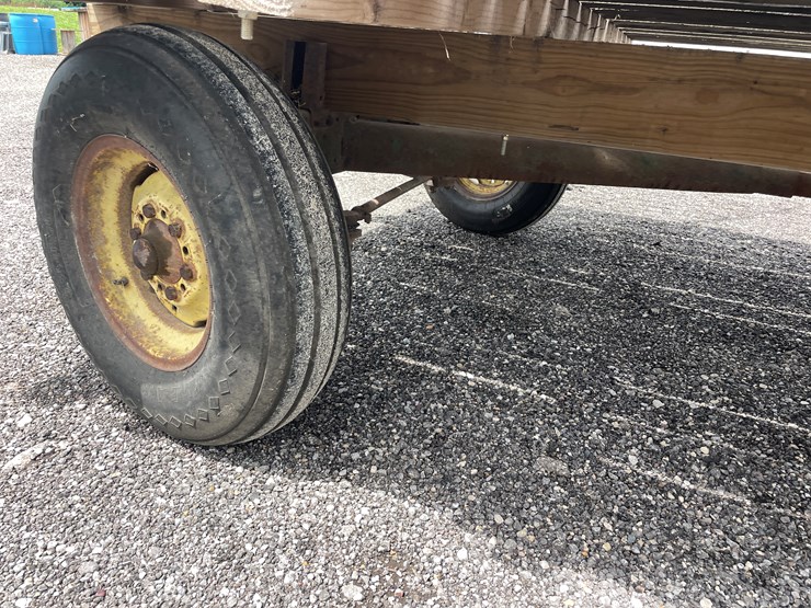 #6299-•-bale-cage-on-1065-deere-running-gear-image-11