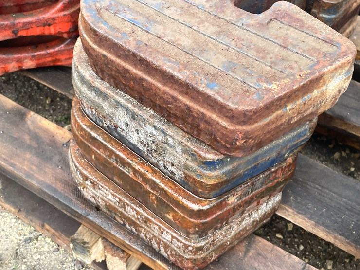 #7479-•-(4)-tractor-weights-image-3