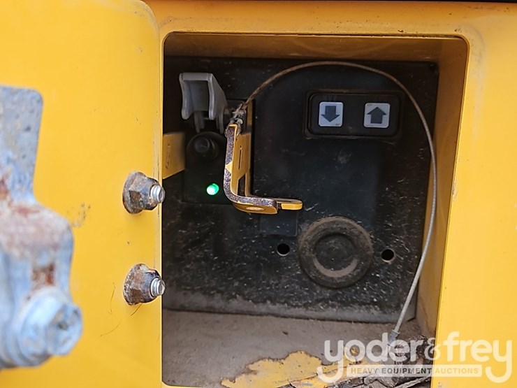 2020-volvo-l60h-image-32