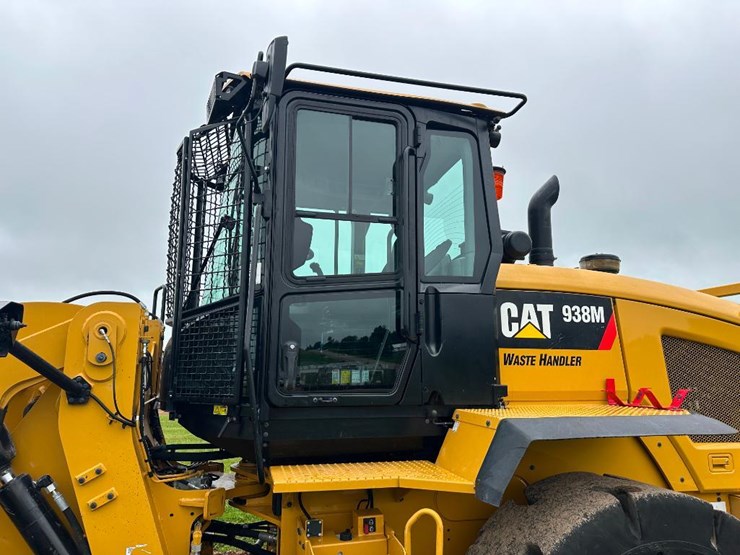 2019-caterpillar-938m-image-16