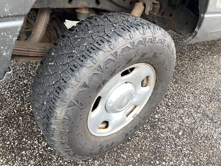 2008-ford-f150-xl-image-17