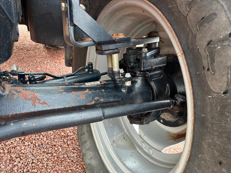 2006-case-ih-mxu115-image-30