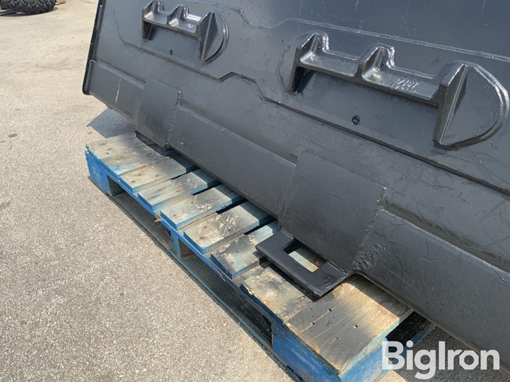 84"-low-profile-general-purpose-skid-steer-bucket-image-10