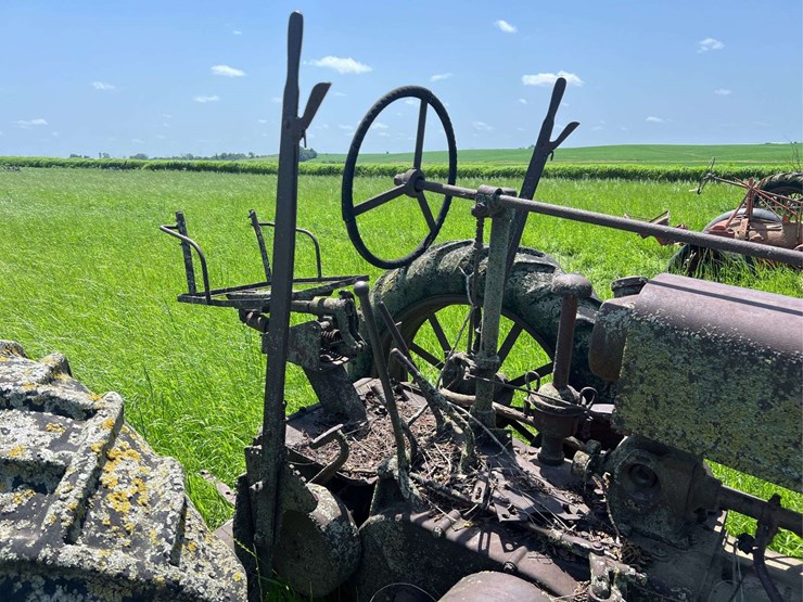 john-deere-model-a-image-12