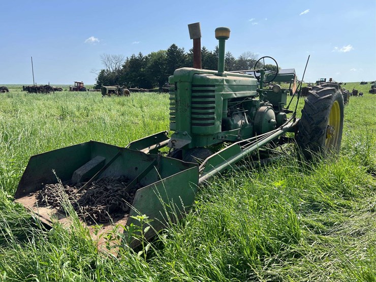 john-deere-g-image-1