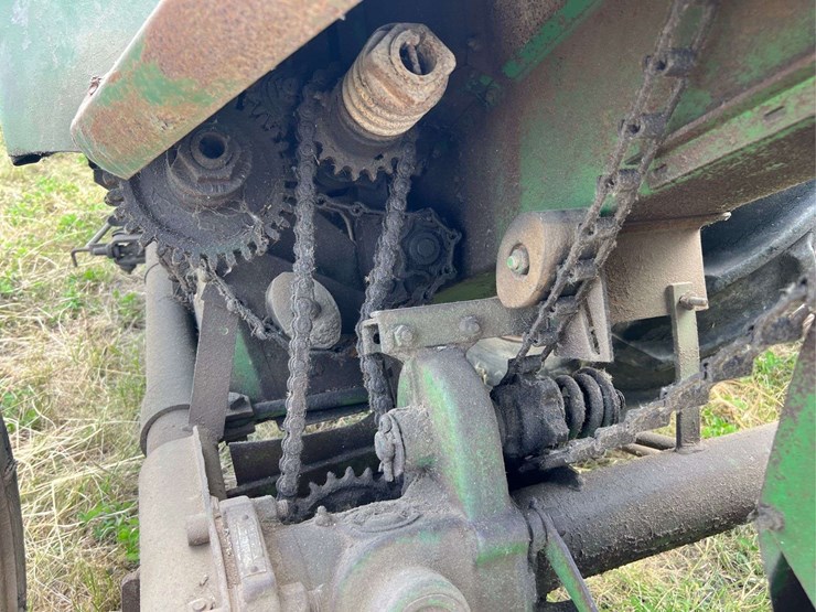 john-deere-b-image-65
