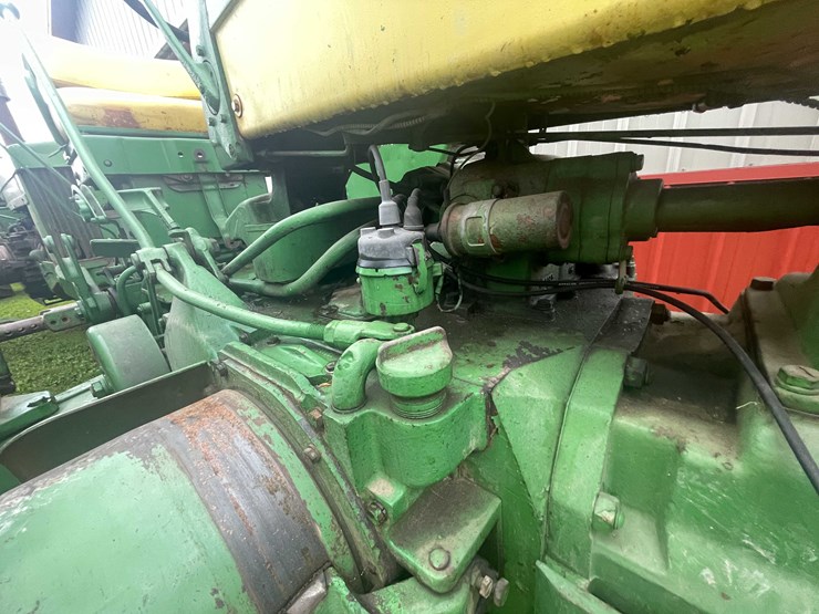 #6685-•-1959---1960-john-deere-tractor-image-16
