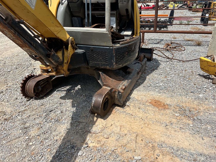 yanmar-vio20-image-11