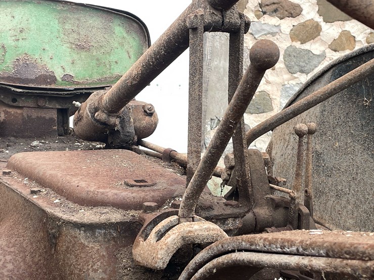 #7485-•-1928-john-deere-tractor-image-18