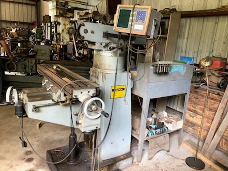 #1011-•-supermax-ycm-16vs-vertical-milling-machine-image-1