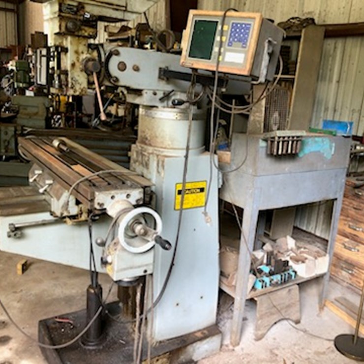 #1011 • SuperMax YCM-16VS Vertical Milling Machine