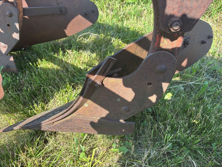 ji-case-pull-type-plow-image-23