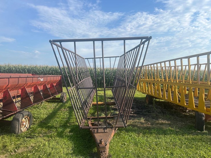 livestock-feeder-wagon-image-7