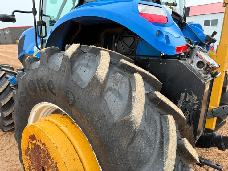 2016-new-holland-ts6.110-image-8