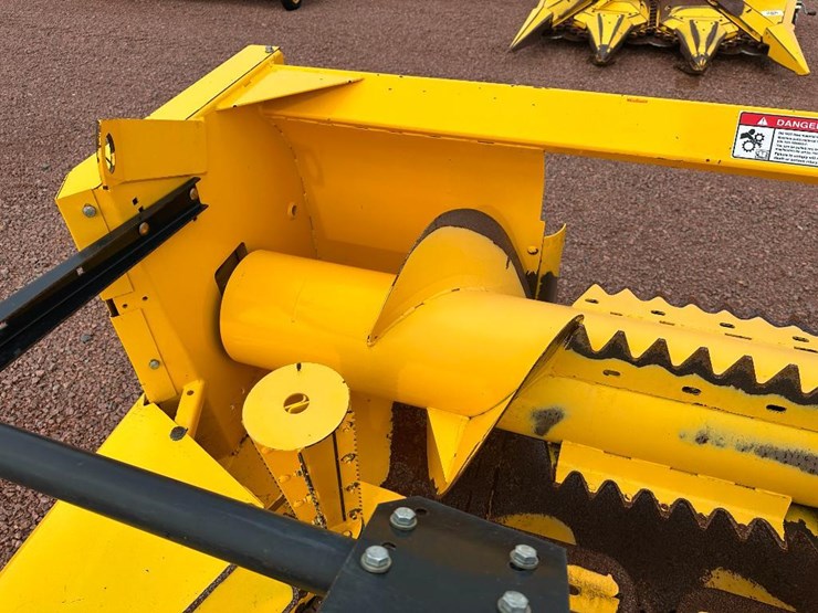 2014-new-holland-fp230-image-15